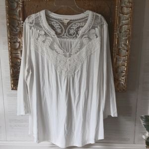 Ladies BLOUSE  white V neck lace
